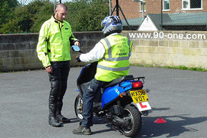 Explaining the controls on a Twist and Go automatic scooter.